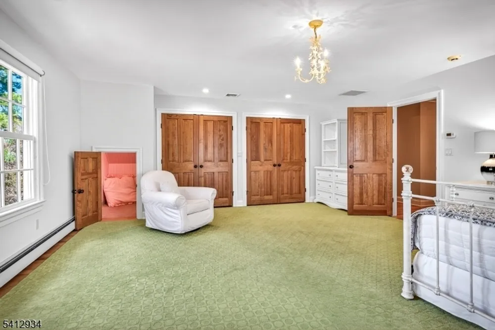 1020 Minisink Way, Westfield, NJ 07090
