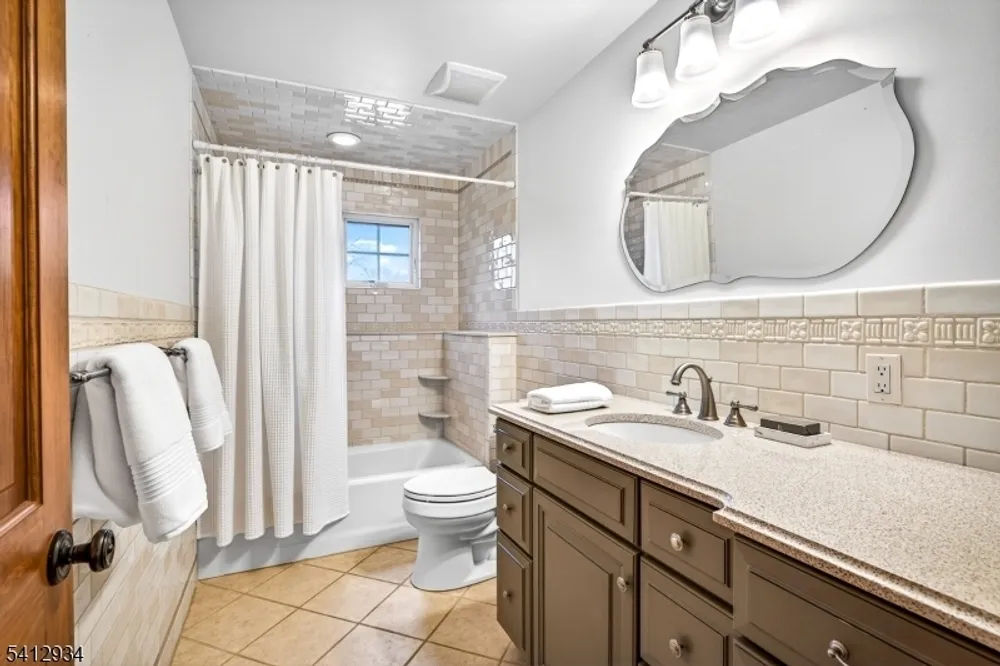 1020 Minisink Way, Westfield, NJ 07090