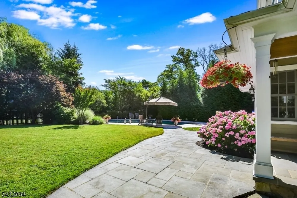 1020 Minisink Way, Westfield, NJ 07090