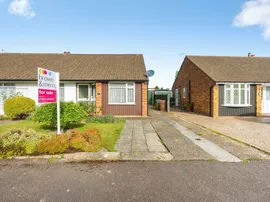 The Cedars, Wendover, Aylesbury photo