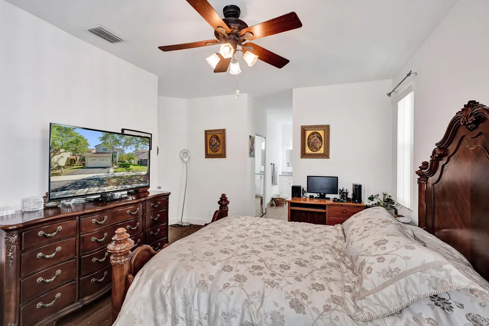 873 Stanton Dr, Weston, FL 33326