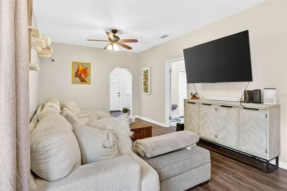 3007 N Central Ave, Tampa, FL 33603