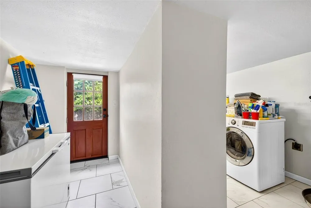3007 N Central Ave, Tampa, FL 33603