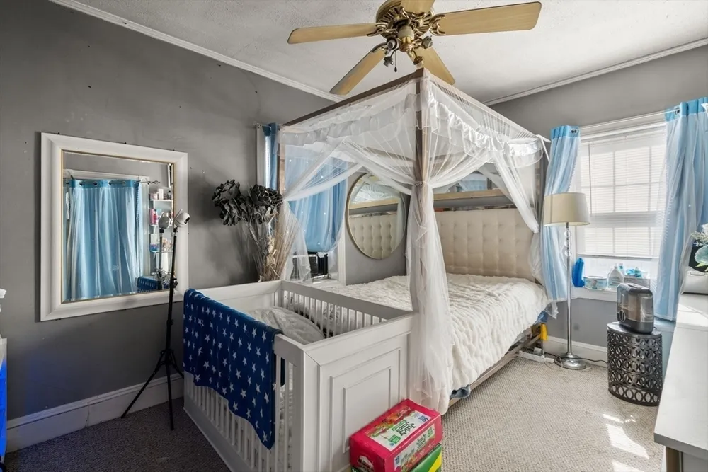 23-25 Hoyle St, Norwood, MA 02062