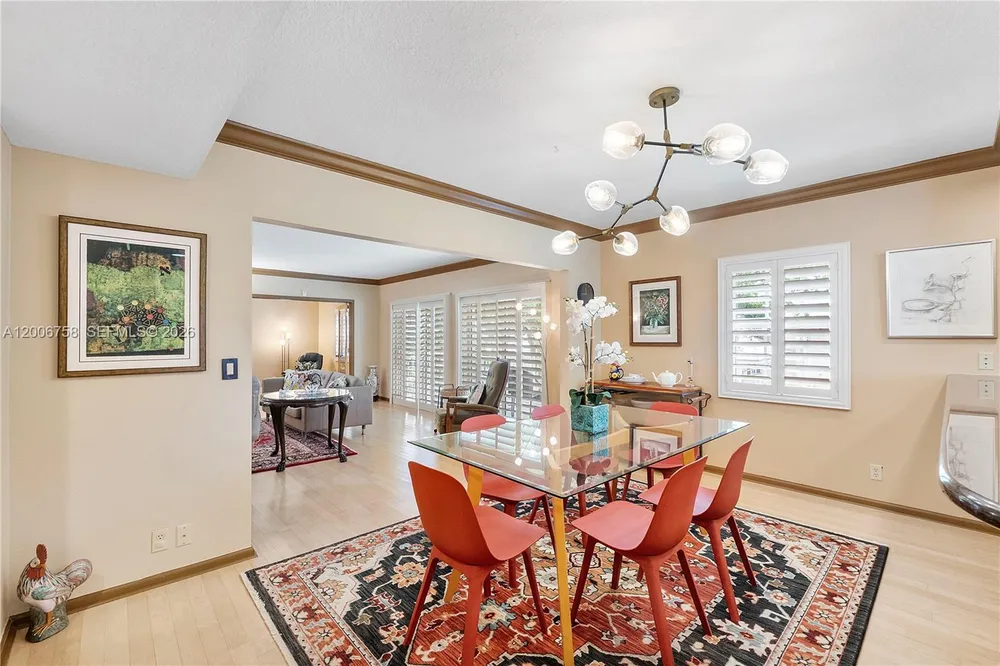 950 De Soto Rd, Boca Raton, FL 33432