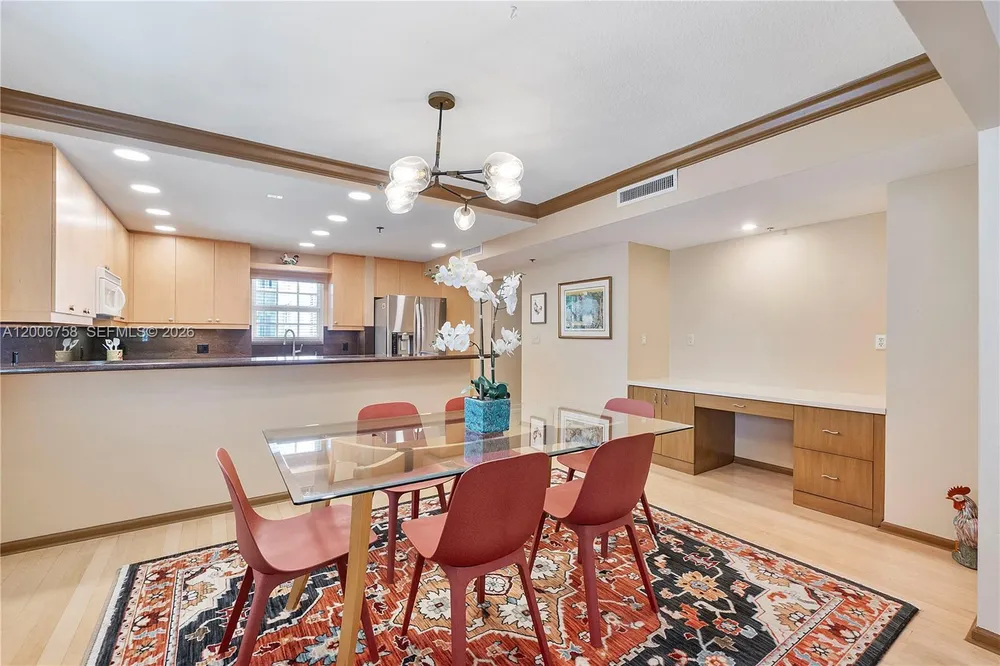 950 De Soto Rd, Boca Raton, FL 33432