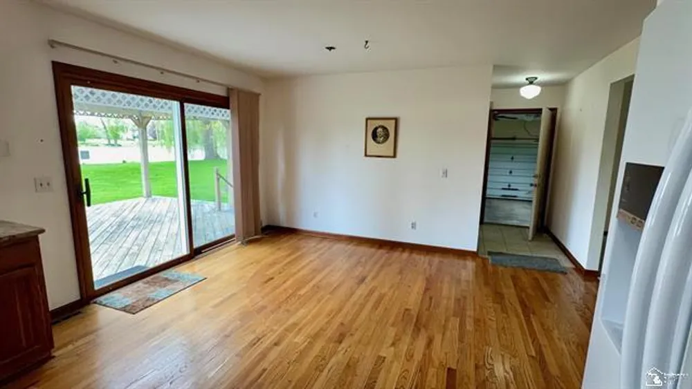 1855 N Custer Rd, Monroe, MI 48162