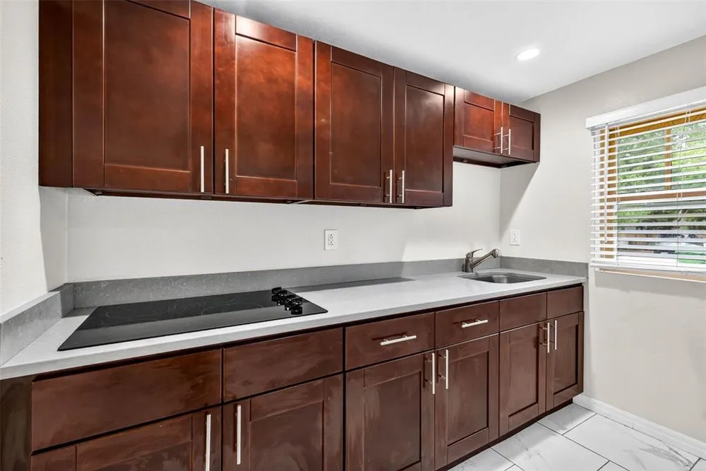 3007 N Central Ave, Tampa, FL 33603