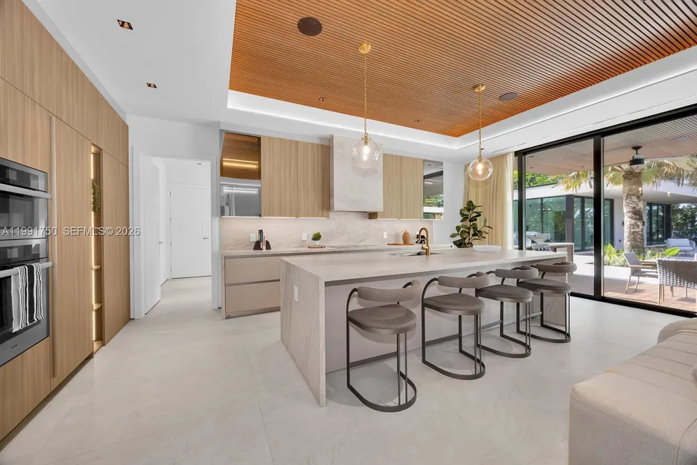 7901 SW 120th St, Pinecrest, FL 33156