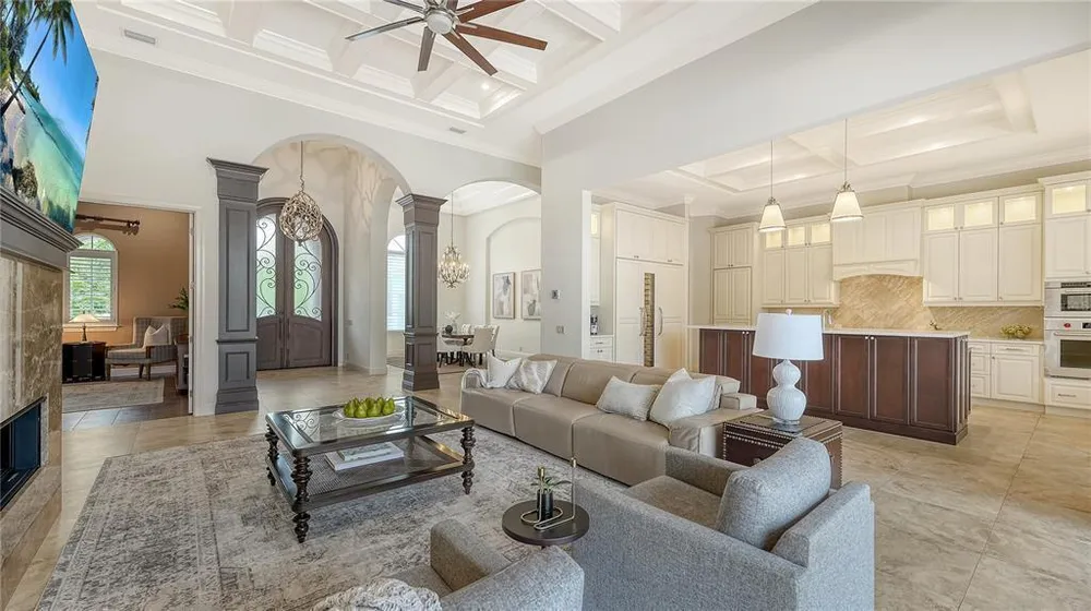 4127 Founders Club Dr, Sarasota, FL 34240