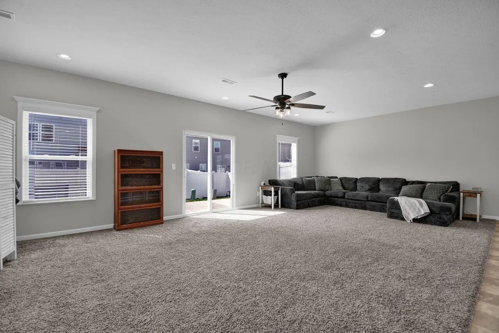 4409 Coble Bowman Way, Canal Winchester, OH 43110