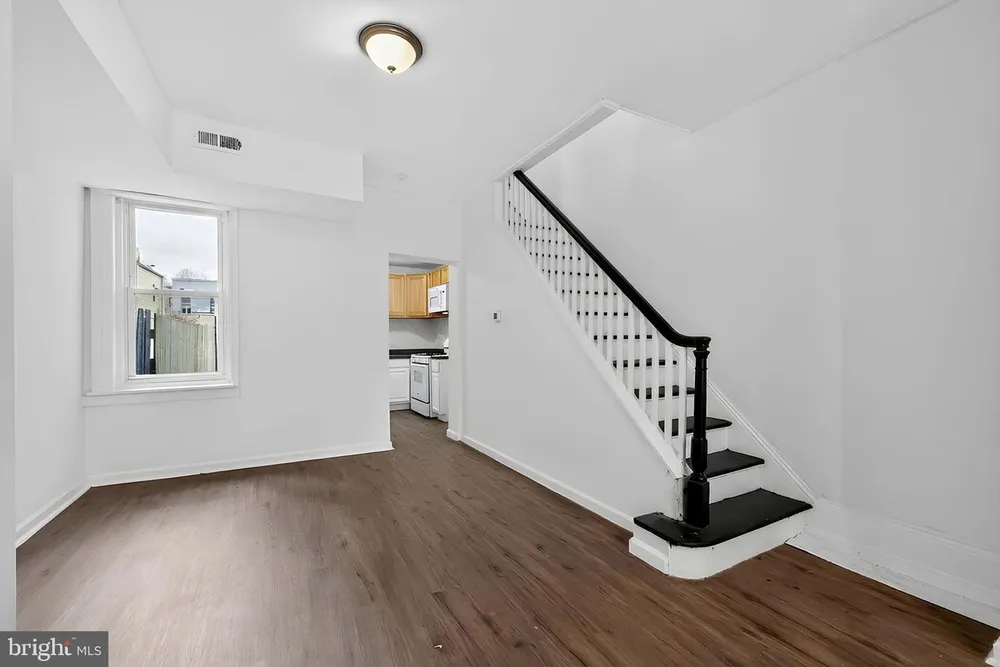 2117 N Franklin St, Philadelphia, PA 19122