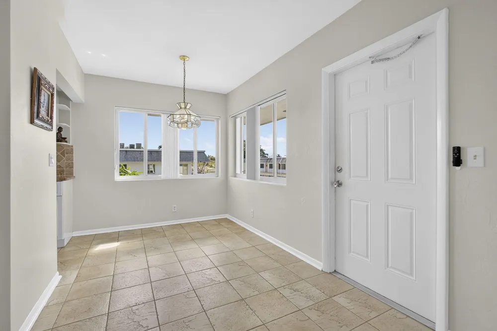 3402 Cynthia Ln, Lake Worth Beach, FL 33461