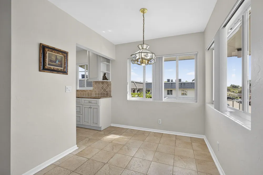 3402 Cynthia Ln, Lake Worth Beach, FL 33461