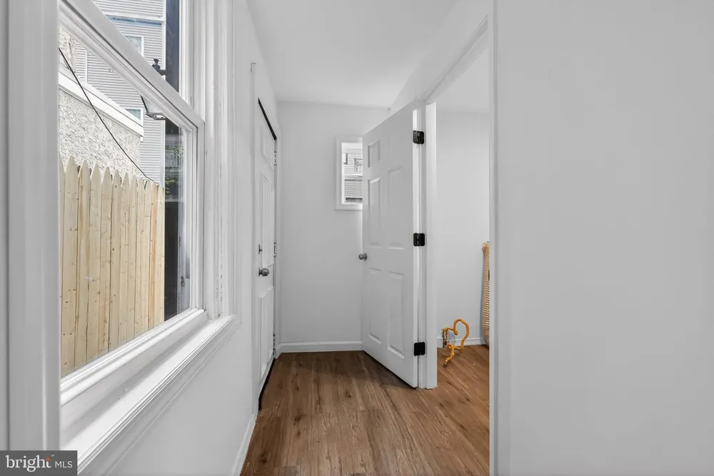 2117 N Franklin St, Philadelphia, PA 19122