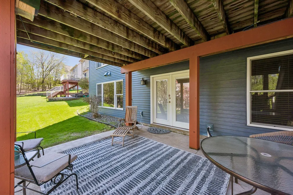 16586 73rd Ave N, Maple Grove, MN 55311