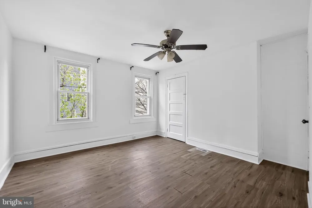 2117 N Franklin St, Philadelphia, PA 19122