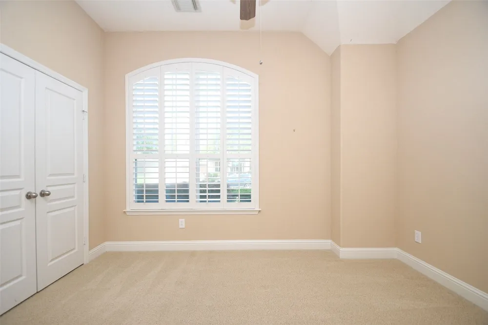 5803 Oakdale Meadows, Spring, TX 77379