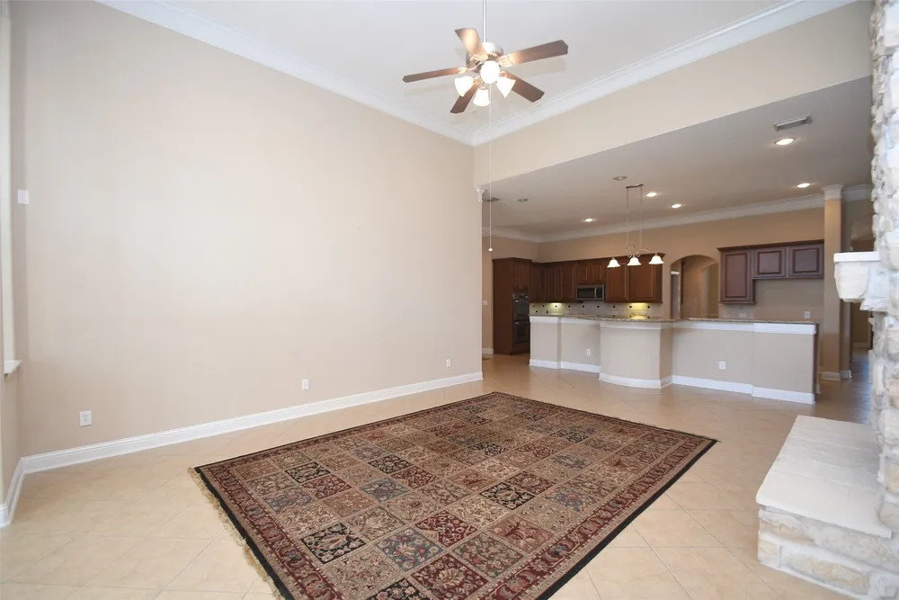 5803 Oakdale Meadows, Spring, TX 77379