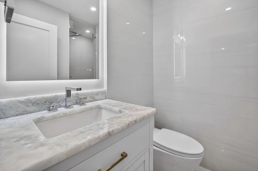 3316 NE 37th St, Fort Lauderdale, FL 33308