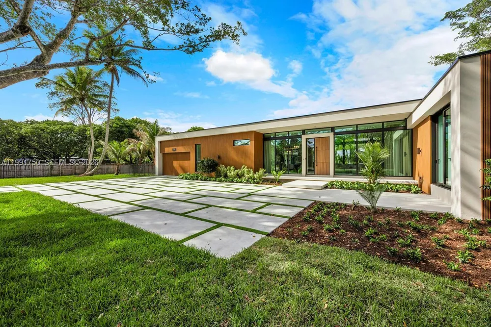 7901 SW 120th St, Pinecrest, FL 33156