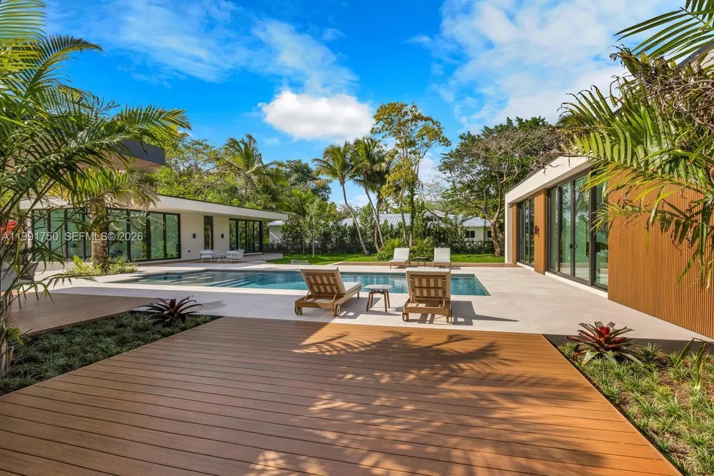 7901 SW 120th St, Pinecrest, FL 33156