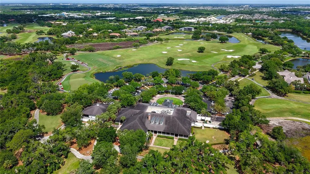 4127 Founders Club Dr, Sarasota, FL 34240
