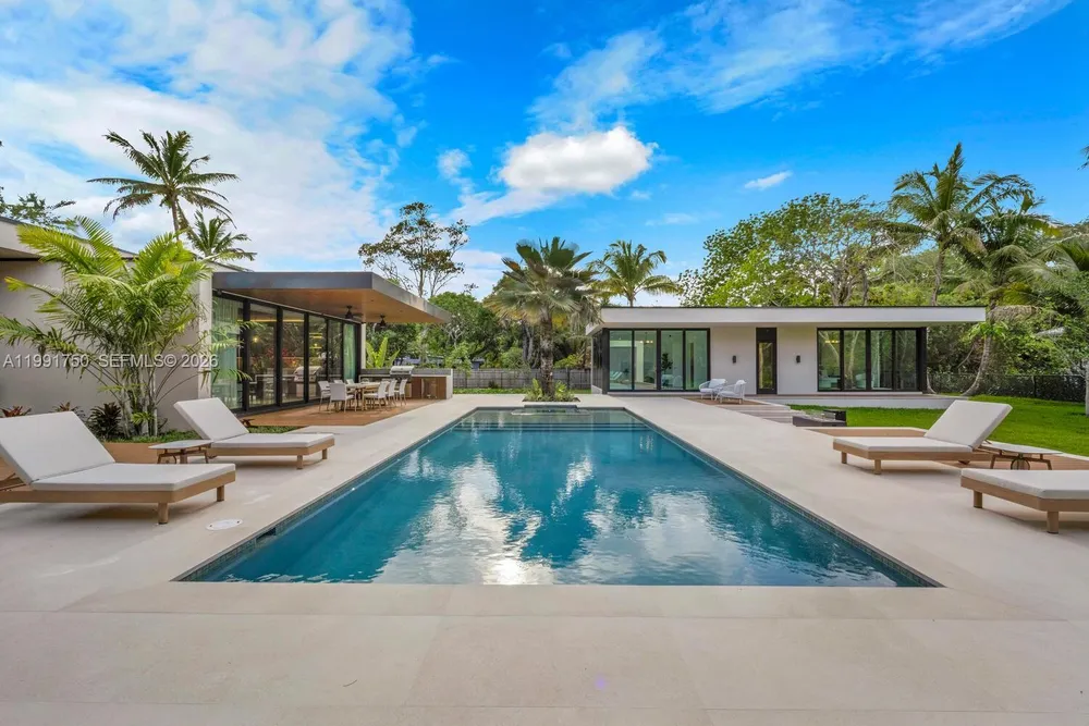 7901 SW 120th St, Pinecrest, FL 33156