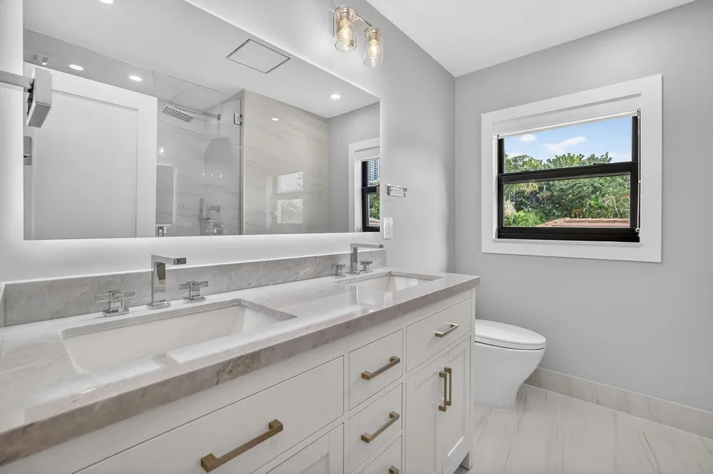 3316 NE 37th St, Fort Lauderdale, FL 33308