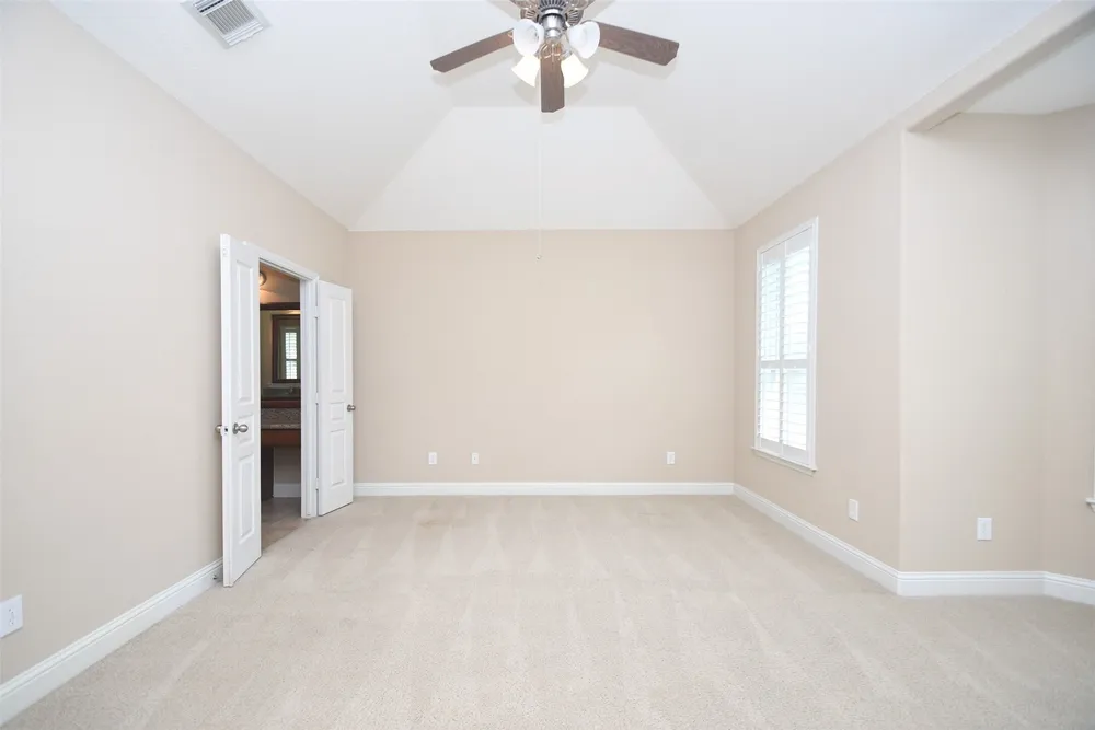 5803 Oakdale Meadows, Spring, TX 77379