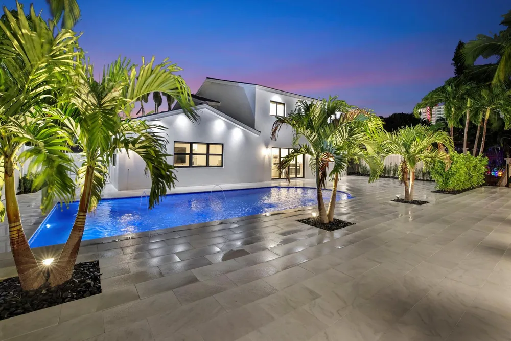 3316 NE 37th St, Fort Lauderdale, FL 33308