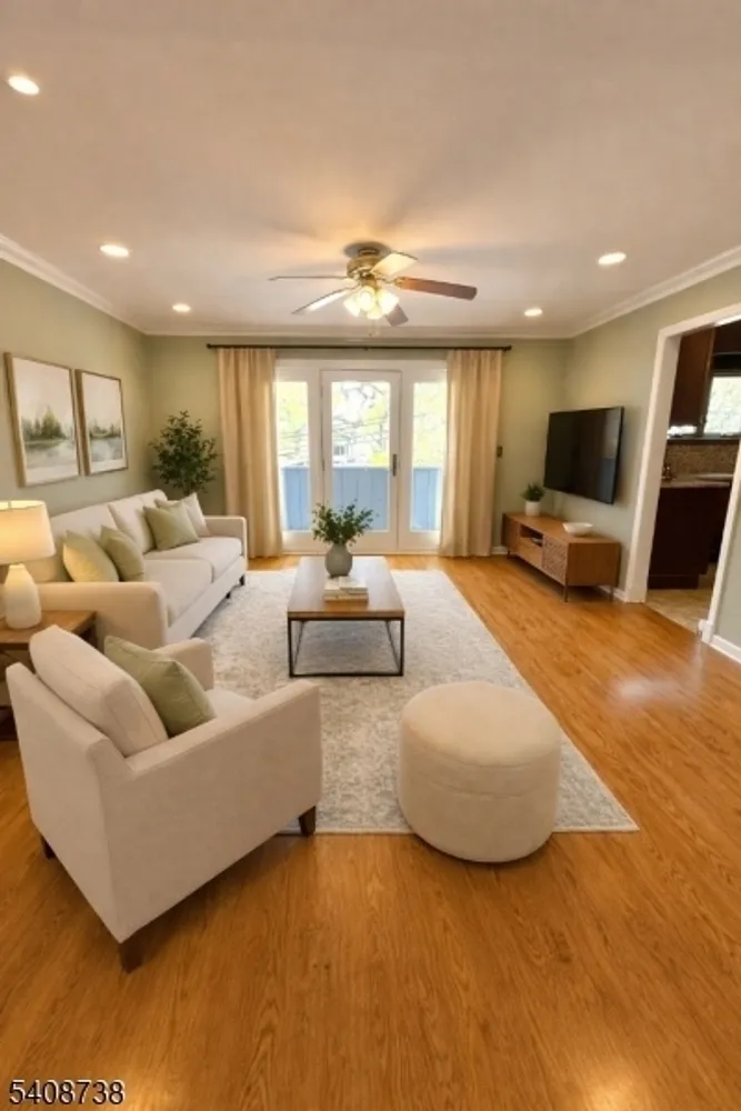 27 Espy Rd, Caldwell, NJ 07006