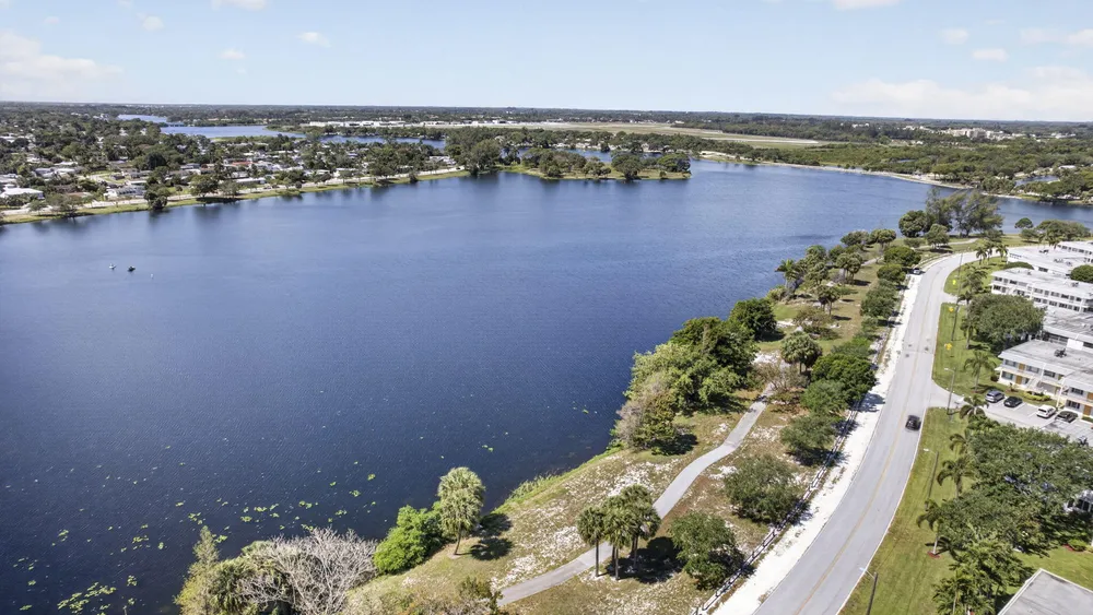 3402 Cynthia Ln, Lake Worth Beach, FL 33461