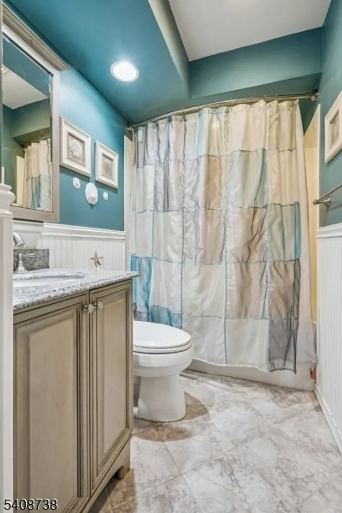 27 Espy Rd, Caldwell, NJ 07006
