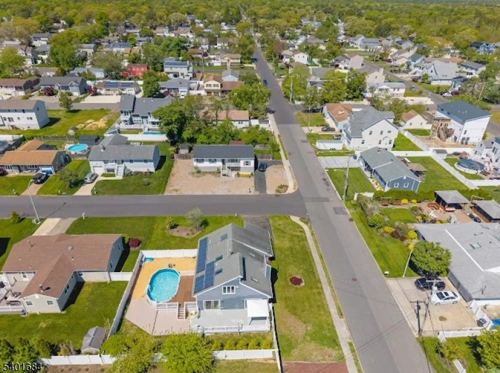 79 16th St, Ocean, Toms River Township, NJ 08753