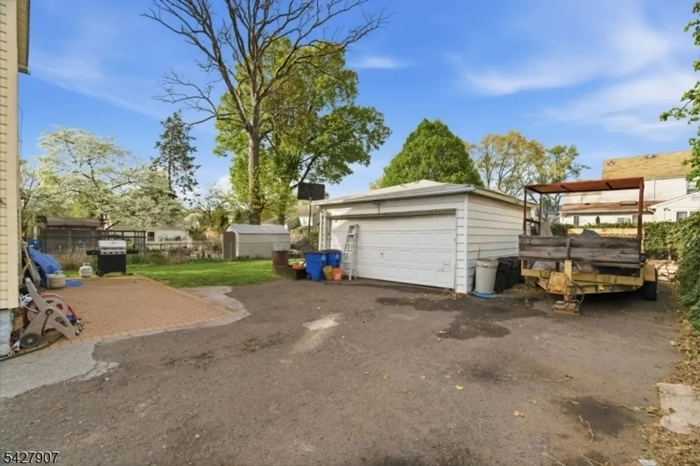 145 Sheridan Ave, Roselle Park, NJ 07204