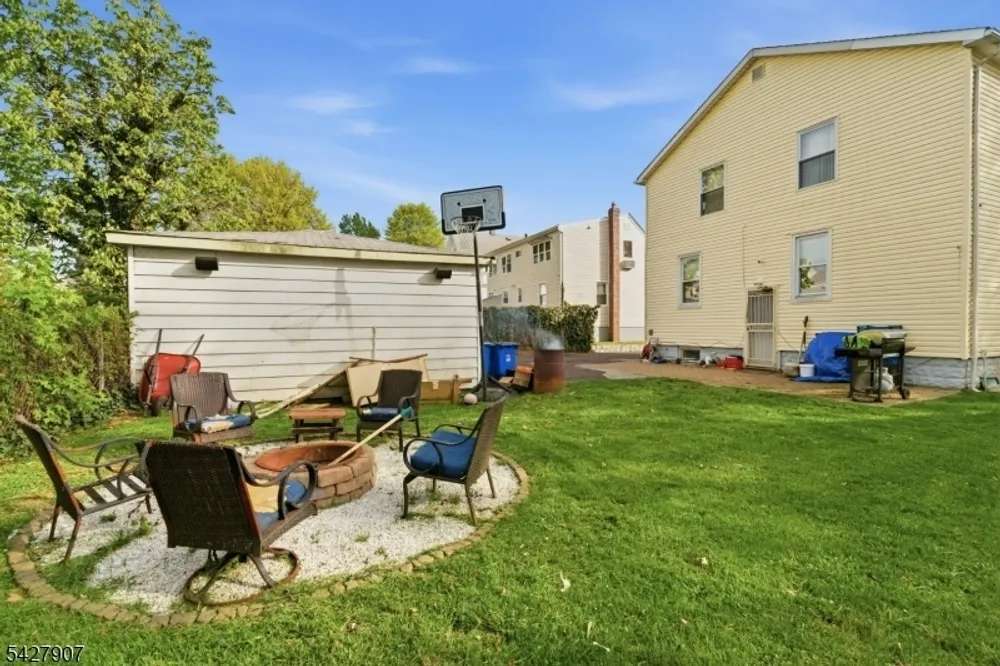 145 Sheridan Ave, Roselle Park, NJ 07204