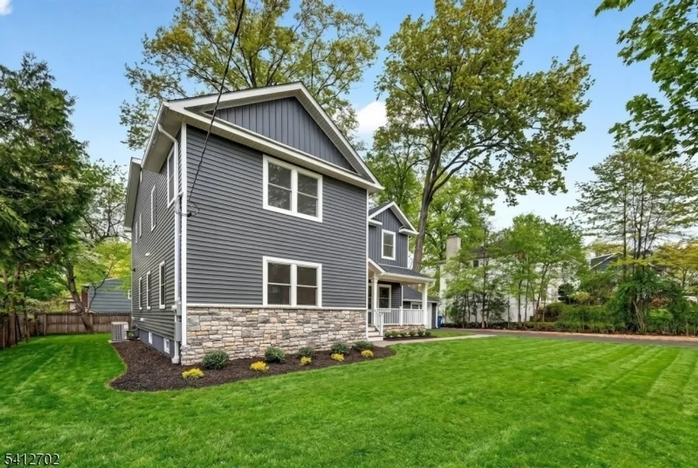 85 Pleasant Ave, Fanwood, NJ 07023
