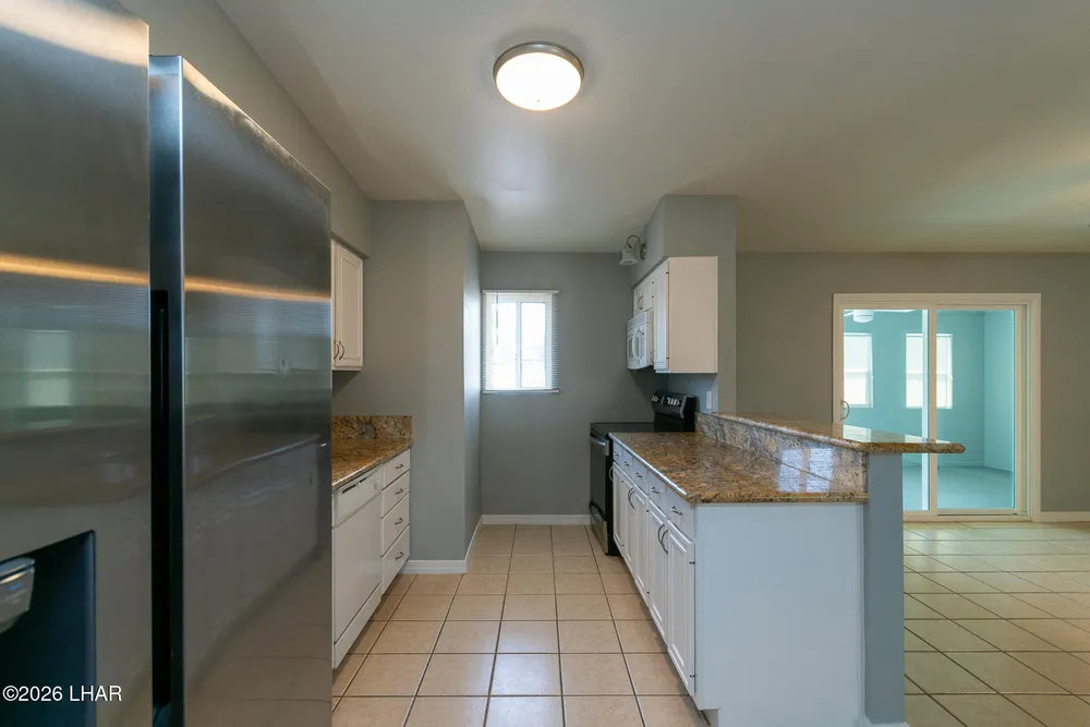 2930 Bluewater Dr, Lake Havasu City, AZ 86403