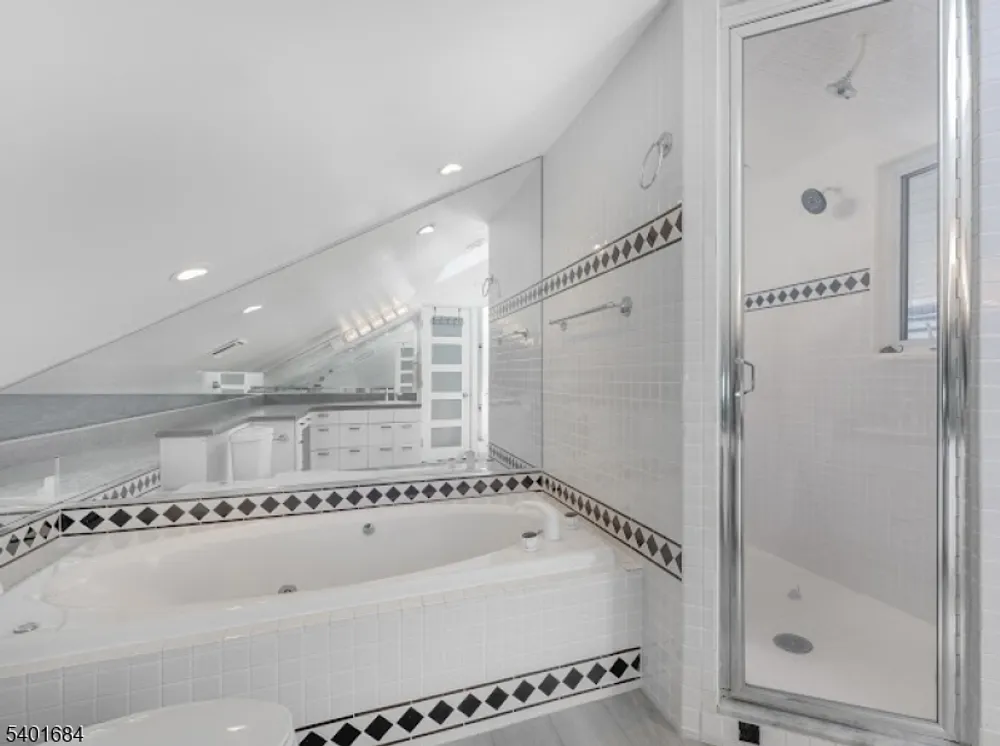 79 16th St, Ocean, Toms River Township, NJ 08753