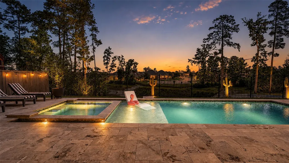 10302 Horeshoe Lake Trail, Conroe, TX 77384