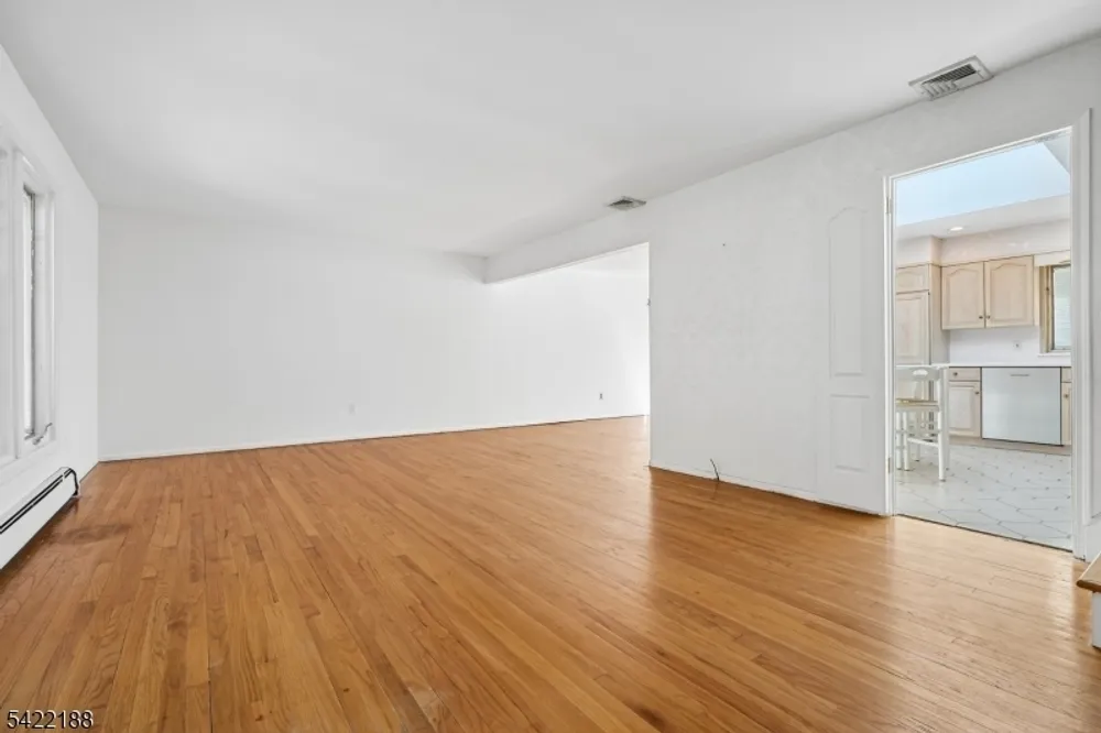 96 Harrison Ave, Roseland, NJ 07068