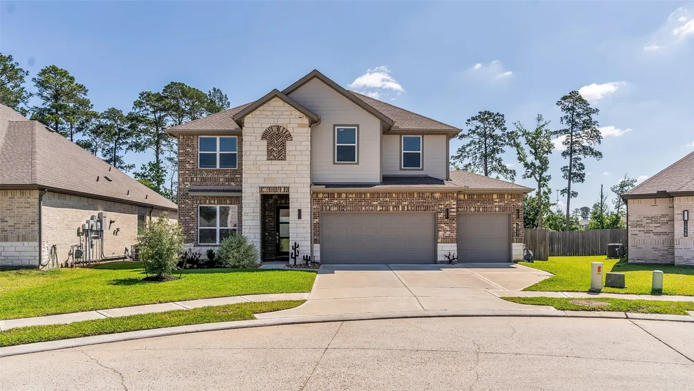 10302 Horeshoe Lake Trail, Conroe, TX 77384