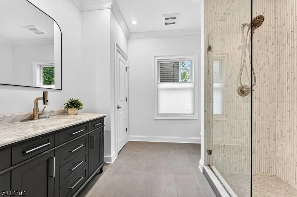 85 Pleasant Ave, Fanwood, NJ 07023