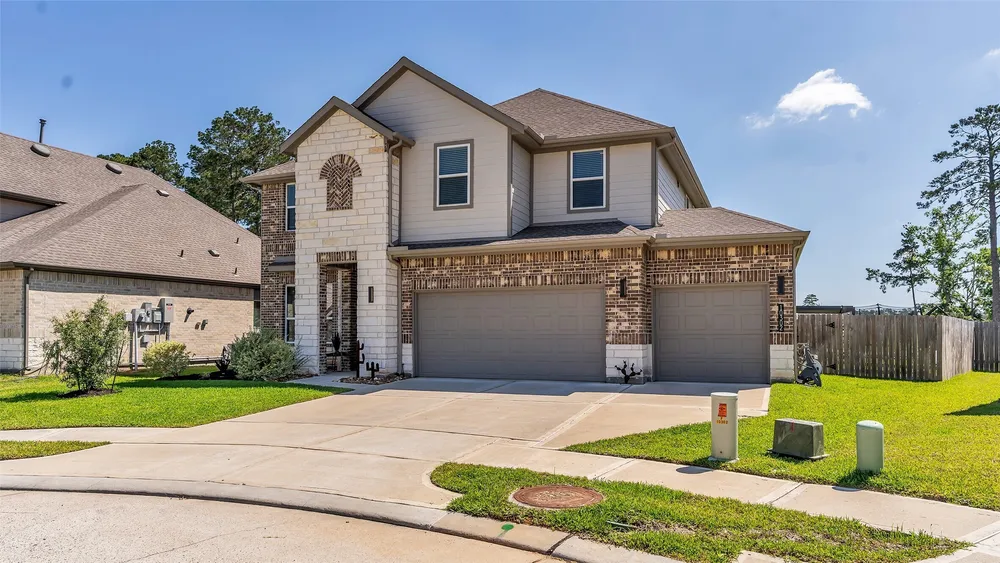 10302 Horeshoe Lake Trail, Conroe, TX 77384