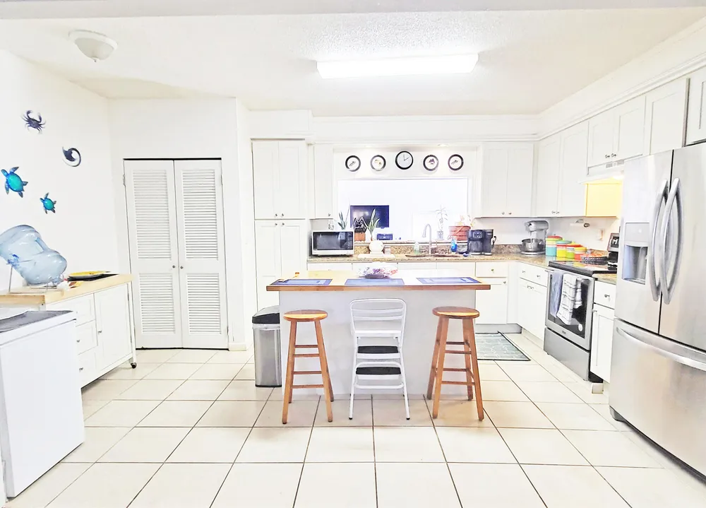 203 Melton Dr, Fort Pierce, FL 34982