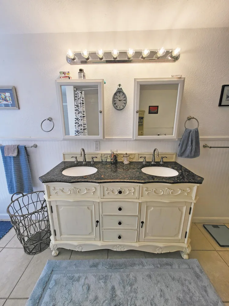 203 Melton Dr, Fort Pierce, FL 34982