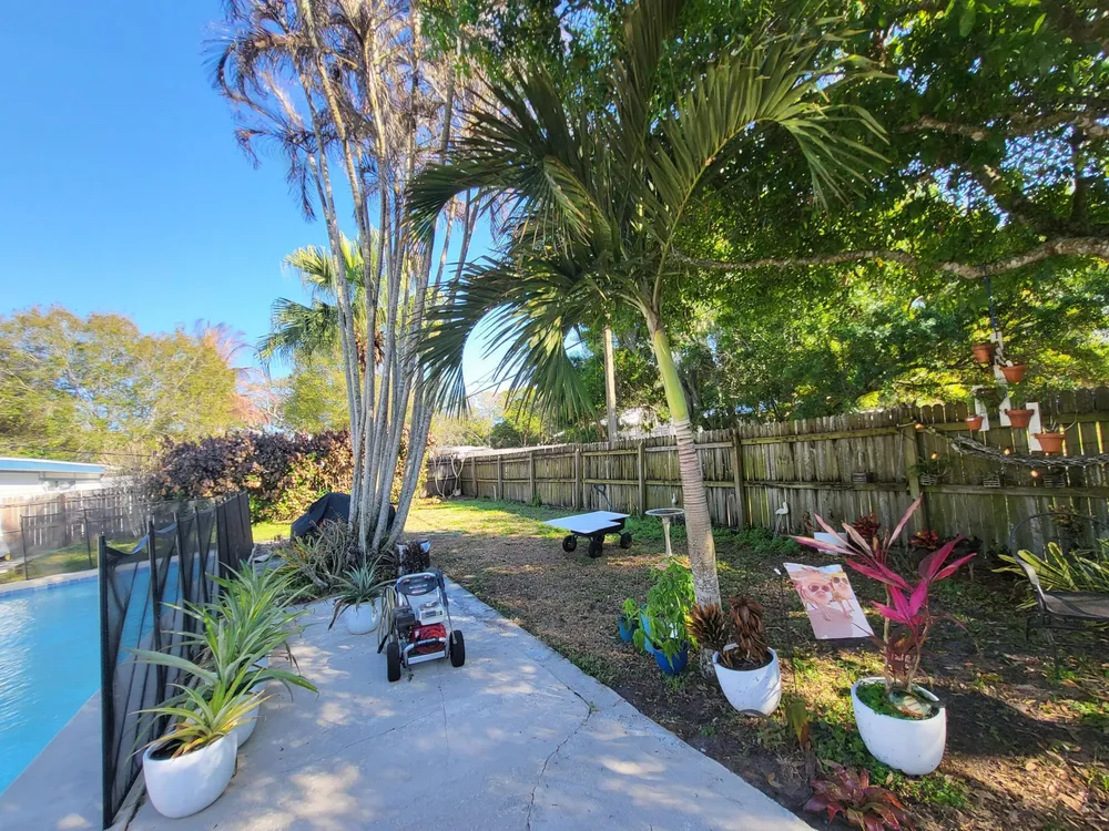 203 Melton Dr, Fort Pierce, FL 34982