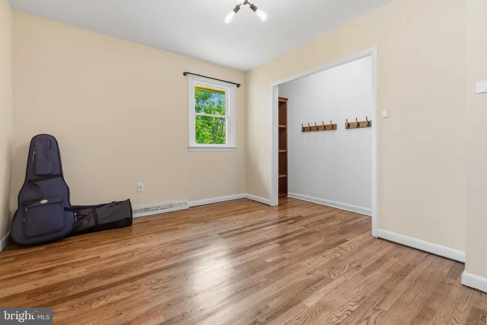 625 Bellaire Ave, Ambler, PA 19002