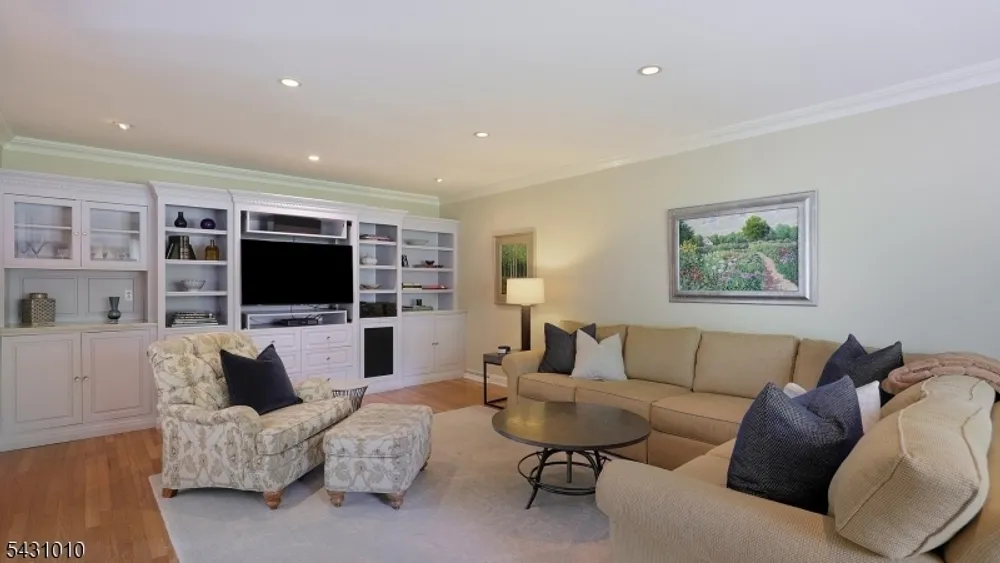 1091 Minisink Way, Westfield, NJ 07090